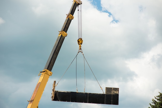 SIA Hoist Crane Surat Ijin Alat Hoist Crane - Keamanan Terjamin