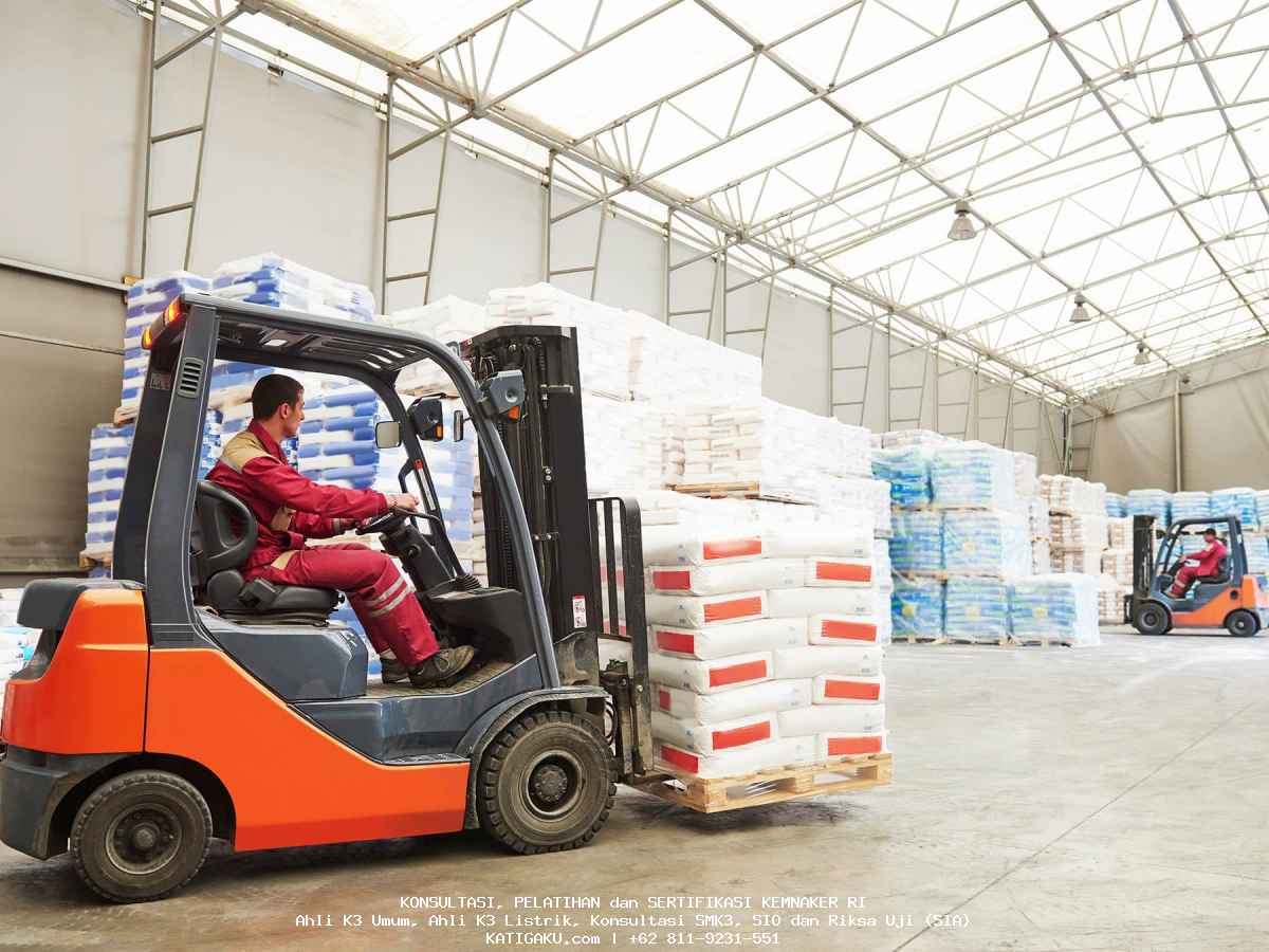 20 Tips Mengoperasikan Forklift Dengan Aman