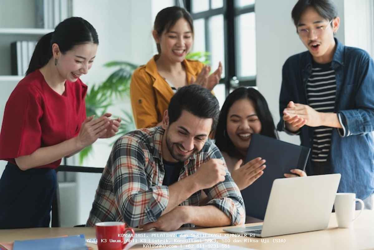 Implementasi ISO 14001 untuk Industri Manufaktur: Panduan Lengkap untuk Keberlanjutan Bisnis Anda ISO 14001 untuk industri manufaktur