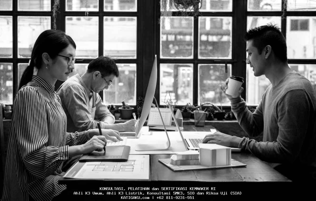 Manfaat Utama ISO 27001 Bagi Perusahaan IT: Mengapa Penting untuk Keamanan Data Anda? manfaat utama ISO 27001 bagi perusahaan IT