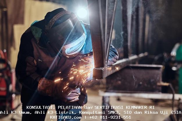 Menelusuri Tugas Dan Wewenang DPR Terkait Fungsi Legislasi di Indonesia Tugas dan Wewenang DPR, Legislasi di Indonesia, Fungsi DPR, Peran Dewan Perwakilan Rakyat