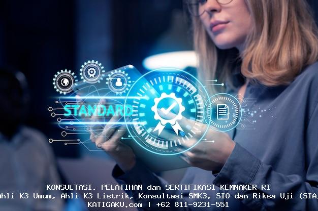 Panduan ISO 27001 di Layanan Keamanan dan Pengawasan Panduan ISO 27001 di Layanan Keamanan dan Pengawasan