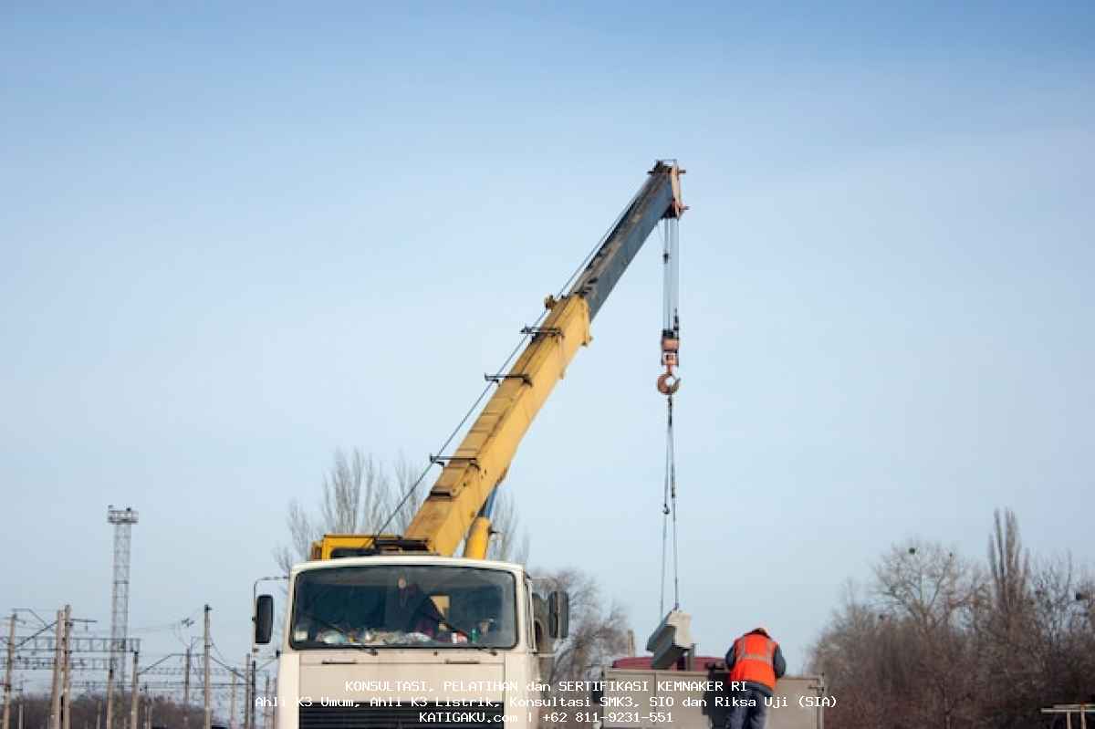 Panduan Wajib Surat Izin Alat (SIA) & Riksa Uji Pesawat Angkat Angkut Terbaru 2025 bnsp sertifikat