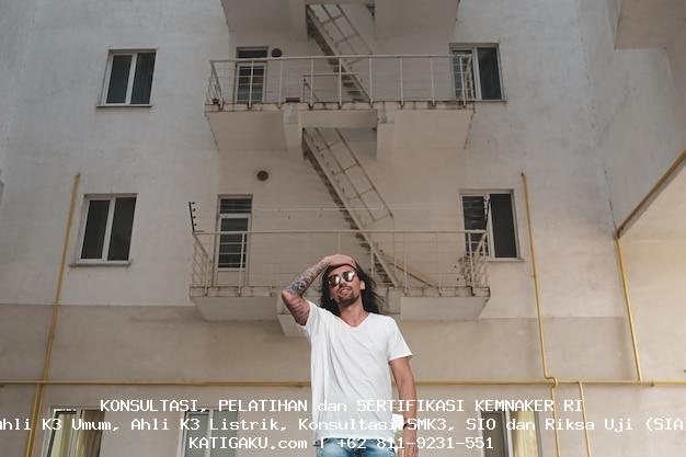 Renovasi Rumah 3 Lantai: Panduan Lengkap untuk Meningkatkan Fungsionalitas dan Estetika renovasi rumah 3 lantai