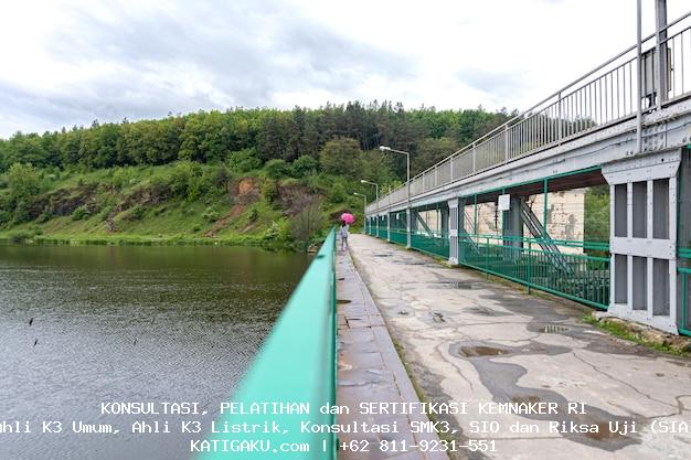 SBU BS020 Konstruksi Jaringan Irigasi, Komunikasi, dan Limbah Lainnya 