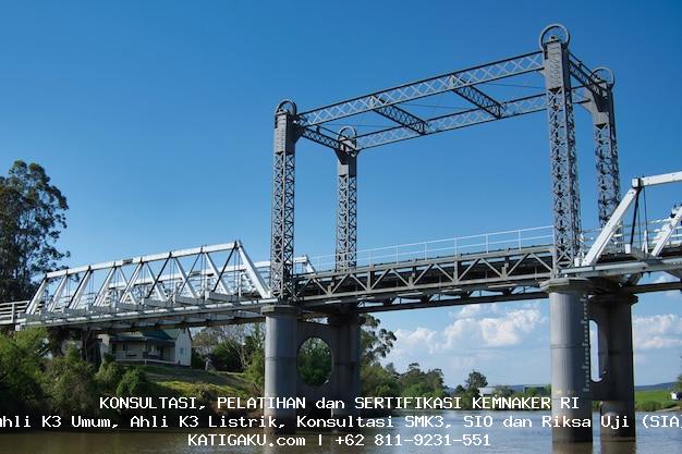 SKK Konstruksi Pelaksana Pemeliharaan Jembatan Madya Jenjang 5 SKK Konstruksi Pelaksana Pemeliharaan Jembatan Madya Jenjang 5